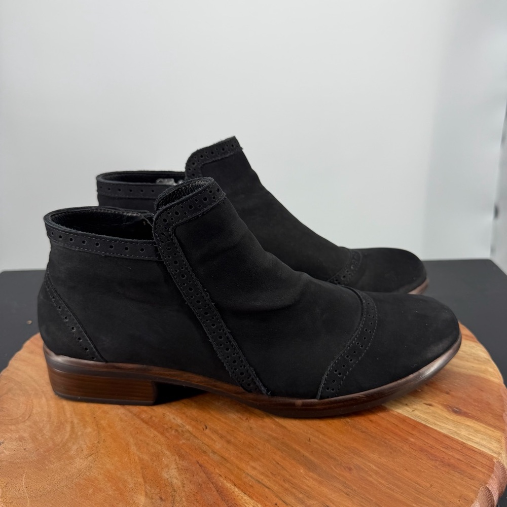 Naot Nefasi‎ menswear-inspired ankle boot leather oxford perforation black 41 10